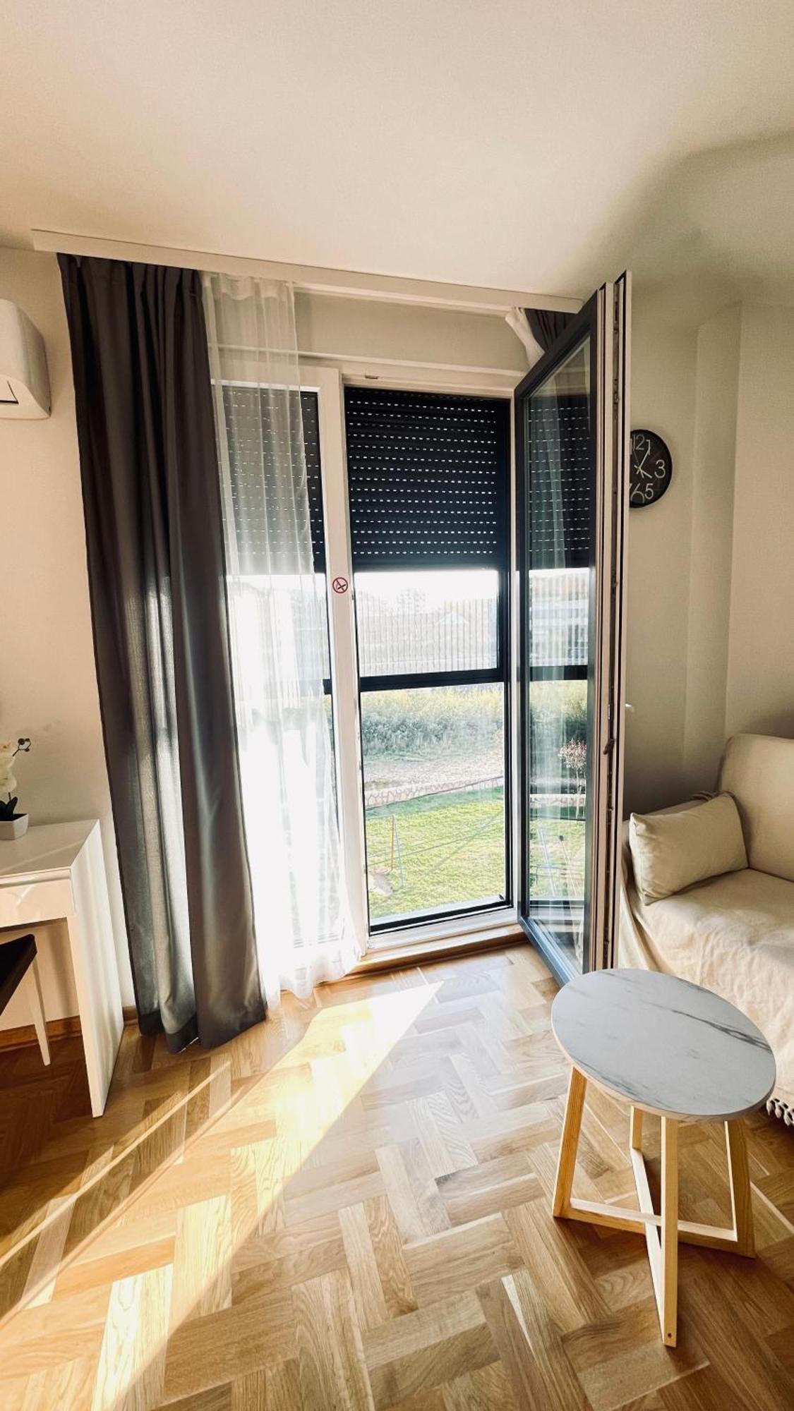Riverside Ni 外观 照片